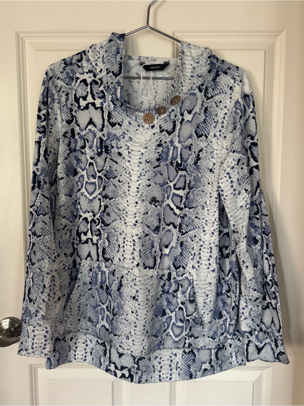 Dokotoo Python Hoodie